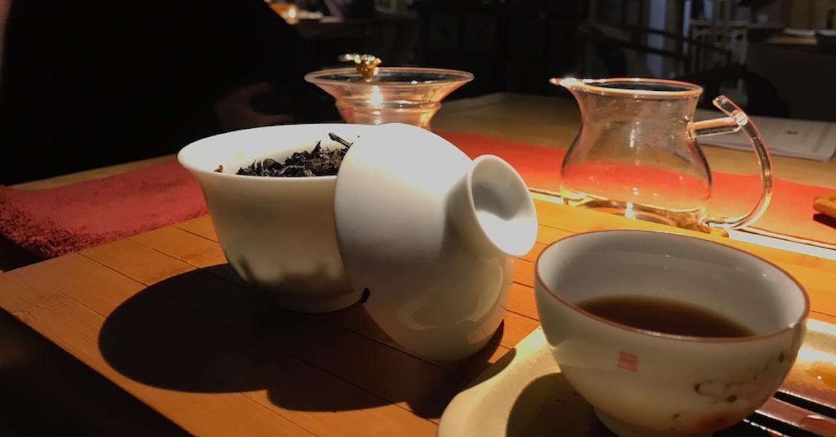 Experiments with mixing teas in a tea session